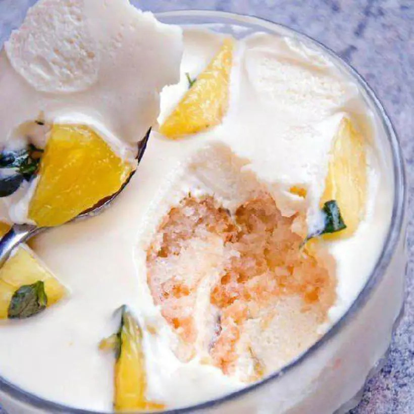 Готовим Десерты Ананасовый десерт с кремом из йогурта