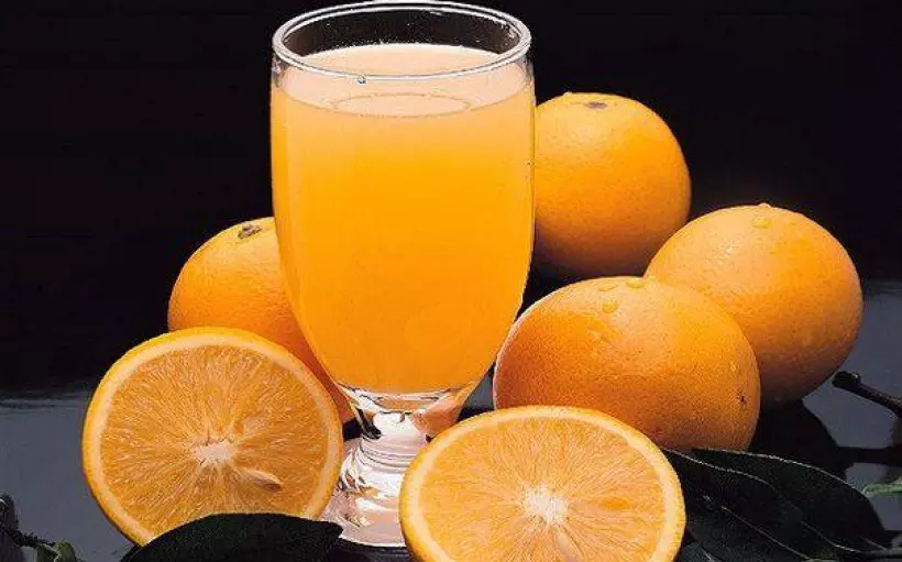 Готовим Коктейли Домашняя «фанта» из апельсиновых корок