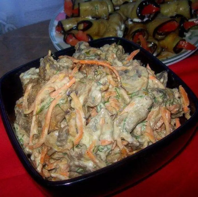 Готовим Салаты Салат с печенью и корейской морковью