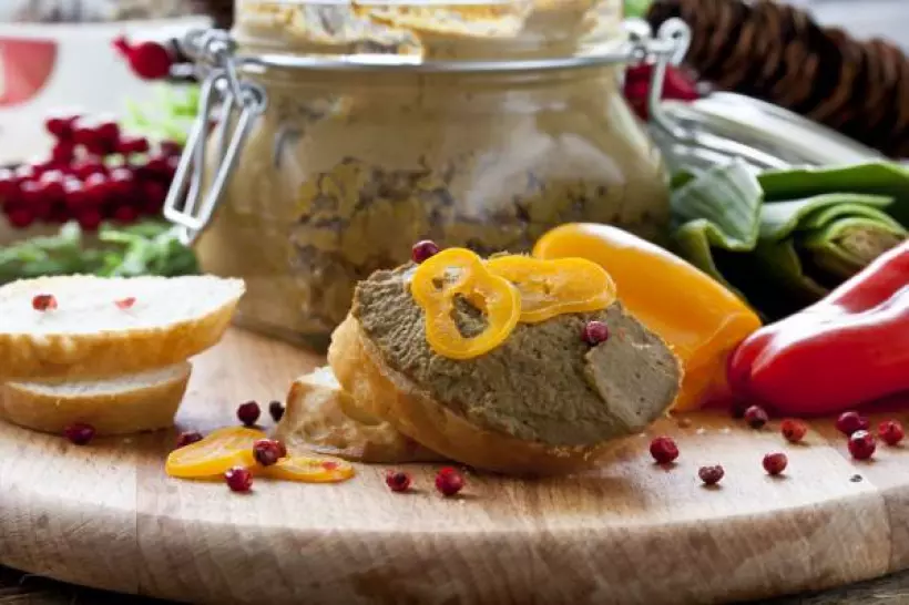 Готовим Закуски Рецепты на Новый год: Паштет из печени с овощами