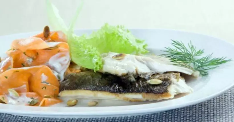 Готовим Рыба Форель с тыквенным салатом