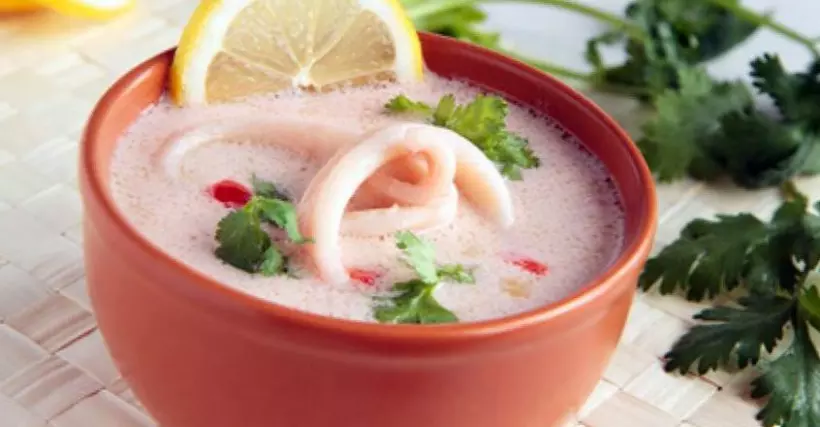 Готовим Супы Суп из кальмаров с кокосовым молоком