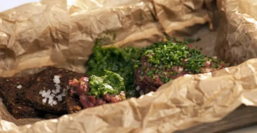 Готовим Закуски Тартар из говядины с зелёной пастой