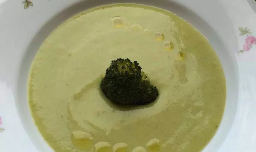 Готовим Супы Суп-пюре из брокколи с плавленым сыром