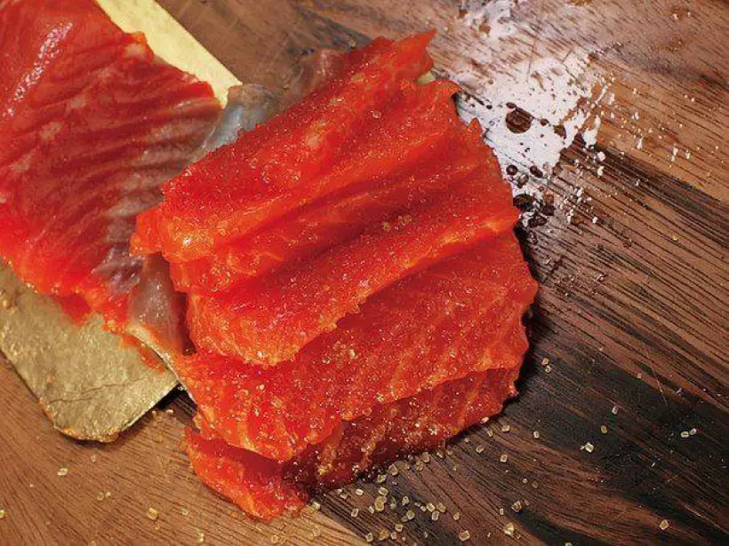 Готовим Рыба Красная рыба, маринованная в сладком уксусе