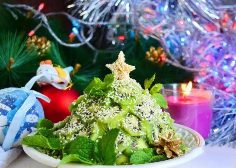 Готовим Вегетарианские Фруктовый салат«Новогодняя ёлка»