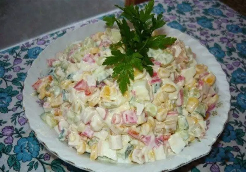 Готовим Салаты Крабовый салат с огурцом