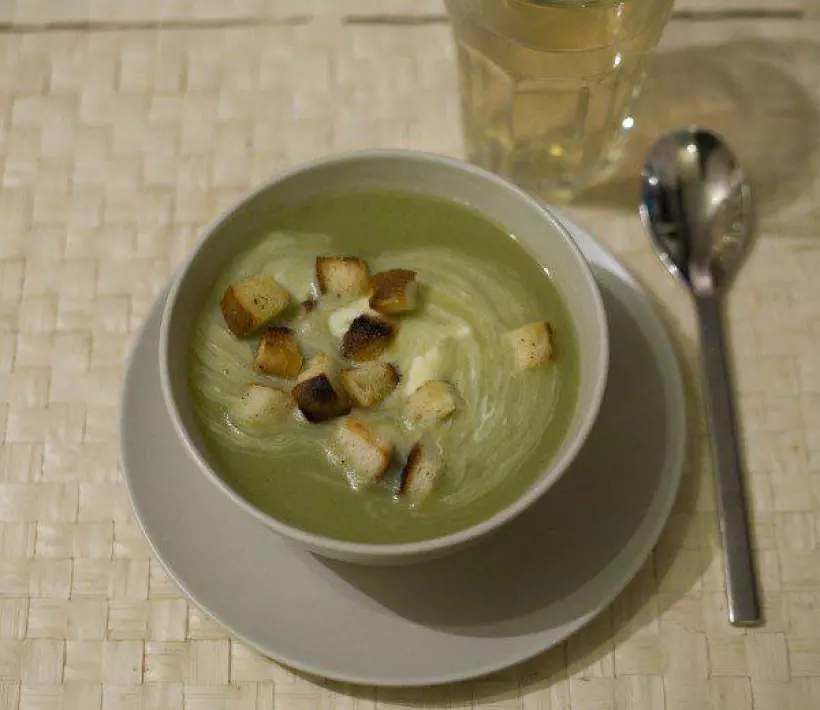 Готовим Супы Зеленый суп с луком-пореем