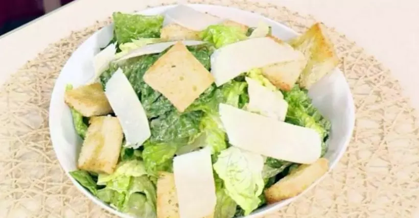 Готовим Салаты Классический салат «Цезарь»