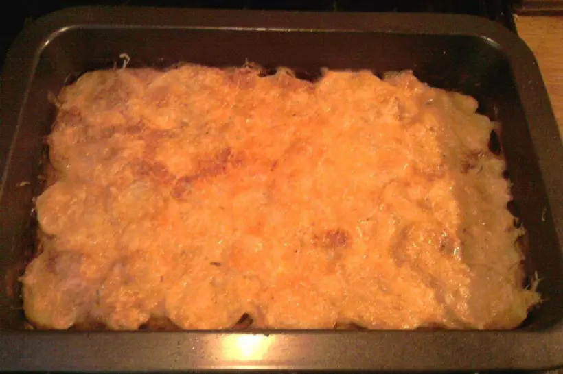 Готовим Мясо Картофельный гратен с курицей, грибами и сыром