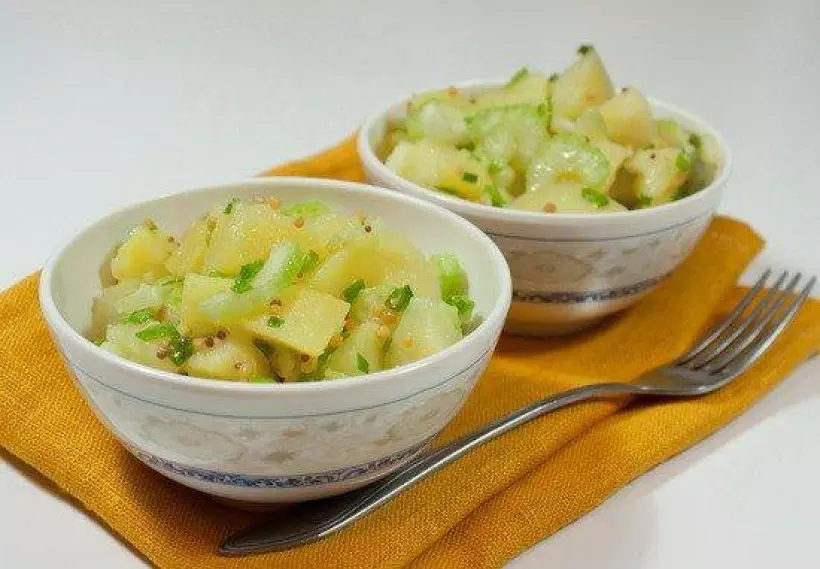Готовим Салаты Картофельный салат с сельдереем