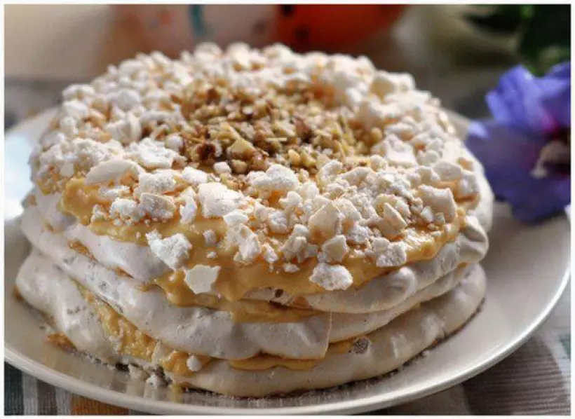 Готовим Десерты Ореховый торт-безе с заварным кремом