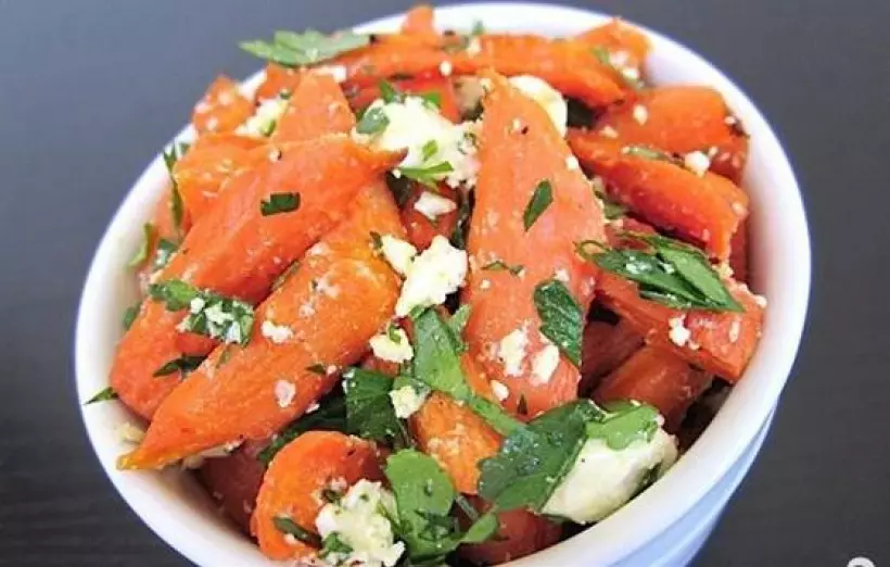 Готовим Салаты Салат из моркови с сыром