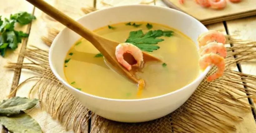Готовим Супы Суп с плавленым сыром и креветками
