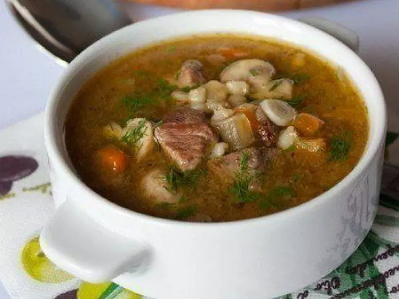 Готовим Супы Суп из говядины с грибами и перловкой