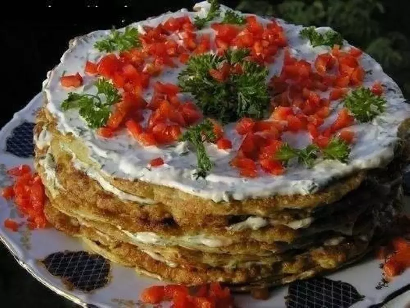 Готовим Выпечка Кабачково-сырный блинный торт с мясом