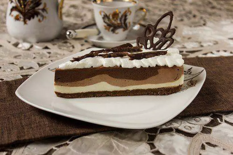 Готовим Десерты Трехслойный шоколадный чизкейк