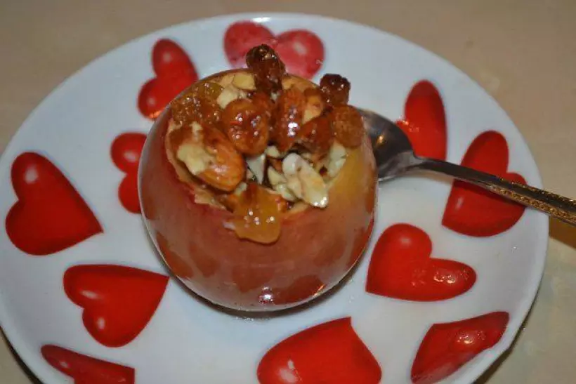 Готовим Десерты Фаршированные яблоки с медом
