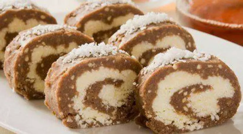 Готовим Десерты Рулет шоколадно-кокосовый
