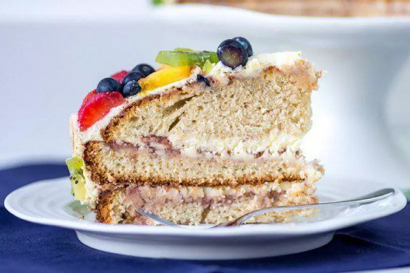 Готовим Десерты Норвежский торт с кремом и фруктами