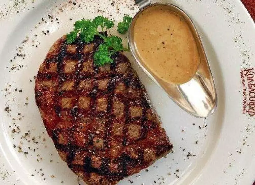 Готовим Мясо Рибай-стейк на гриле с перечным соусом по рецепту ресторана «Колбасофф»