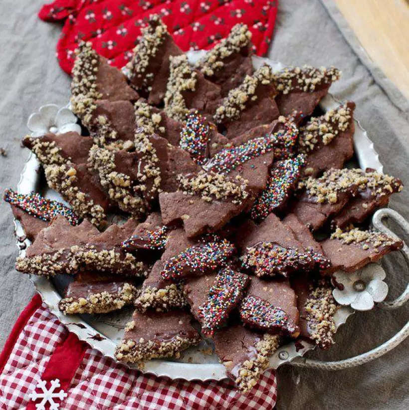 Готовим Выпечка Шоколадные печенье «Елочки»