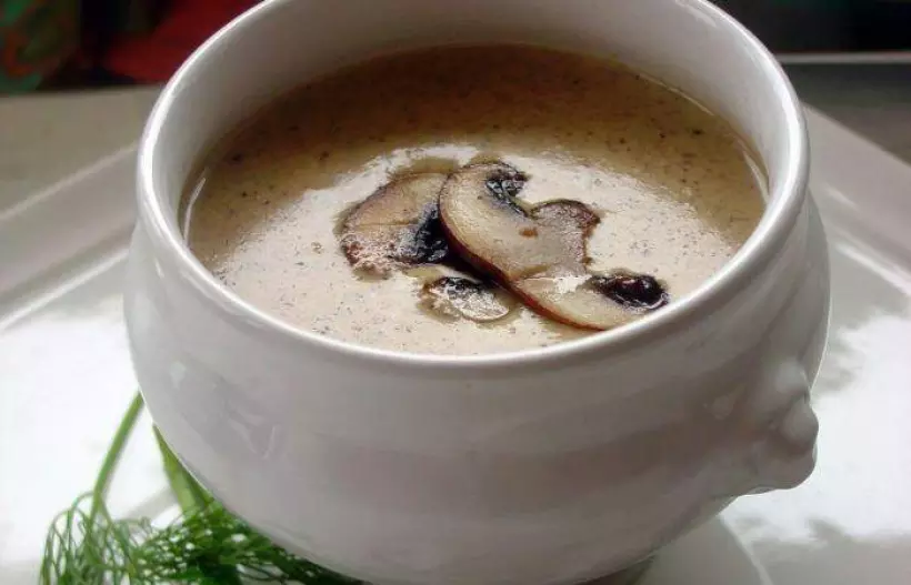 Готовим Супы Крем-суп из шампиньонов со сметаной