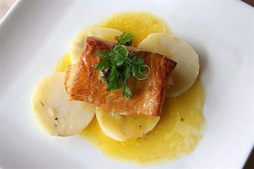 Готовим Рыба Глазированный лосось с медом и горчицей