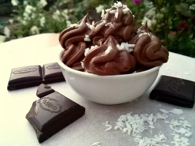 Готовим Десерты Шоколадный крем (классический рецепт)