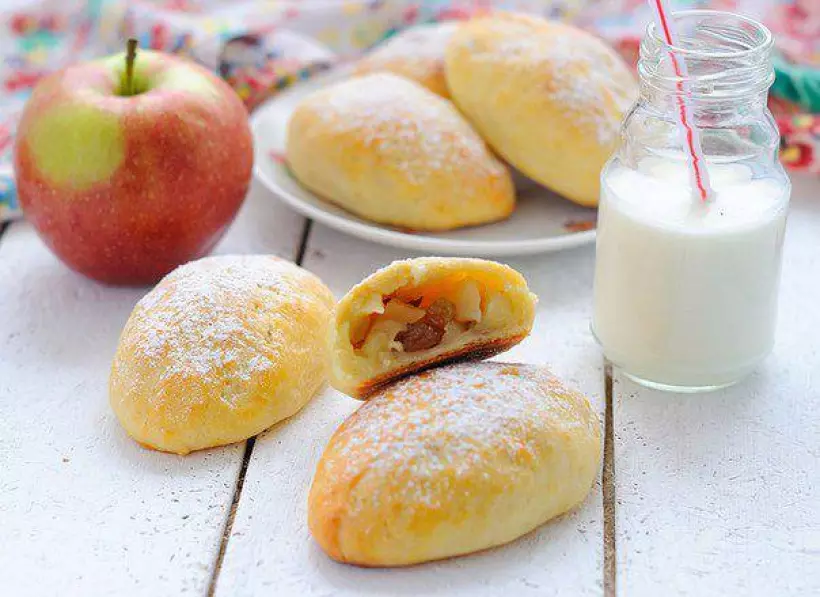 Готовим Выпечка Пирожки из творожного теста с яблоками