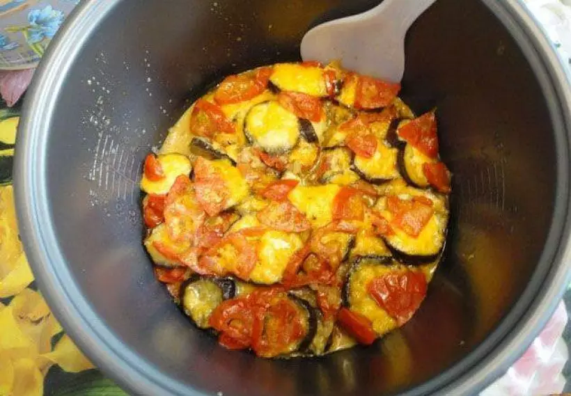 Готовим Вегетарианские Баклажаны с помидорами в мультиварке