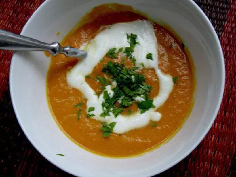 Готовим Супы Холодный морковный суп с лаймом