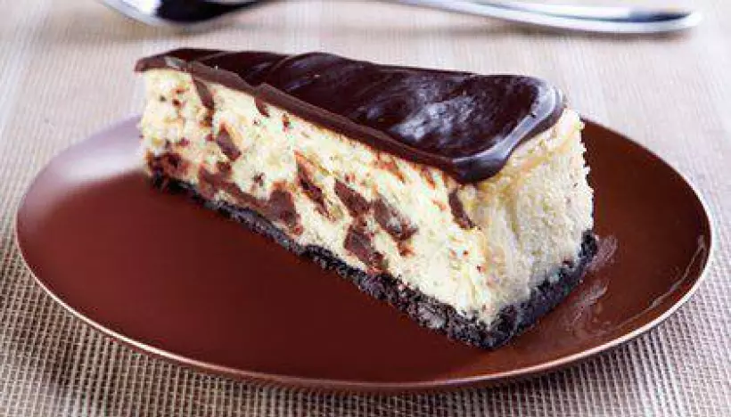Готовим Десерты Сметанный торт с орехами