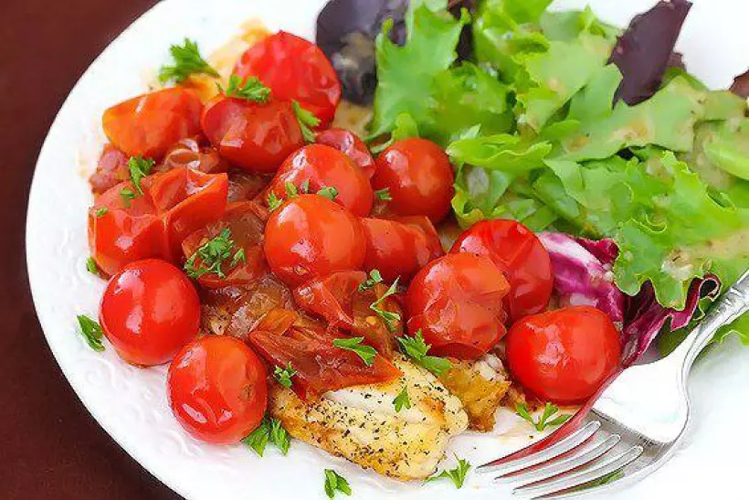 Готовим Рыба Тилапия с томатным соусом