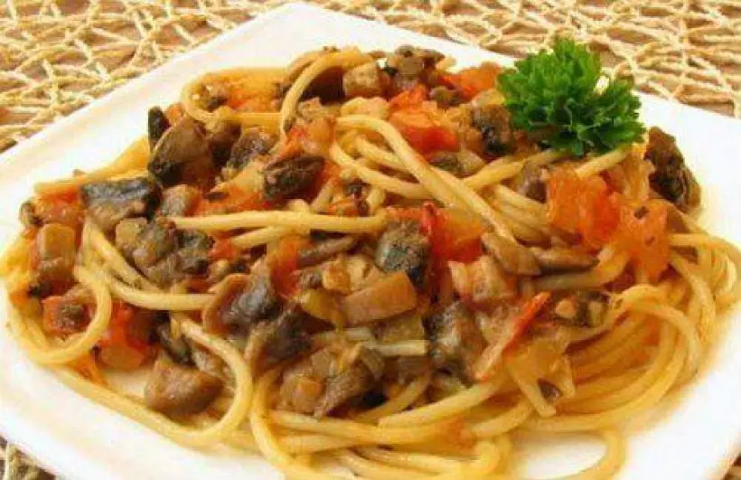 Готовим Закуски Спагетти с овощами и соевым соусом