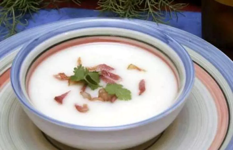 Готовим Вегетарианские Суп из молока с картофелем
