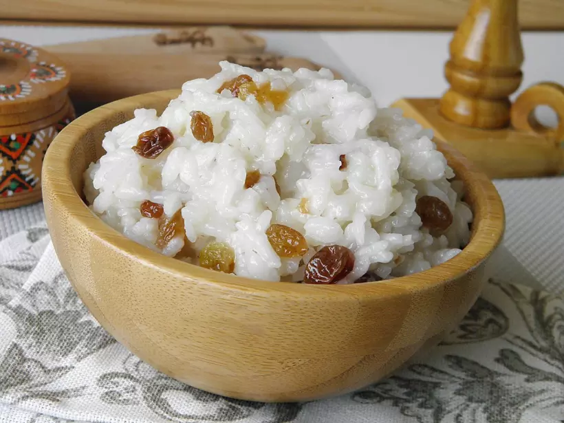 Готовим Десерты Кутья из риса с изюмом «Поминальная»