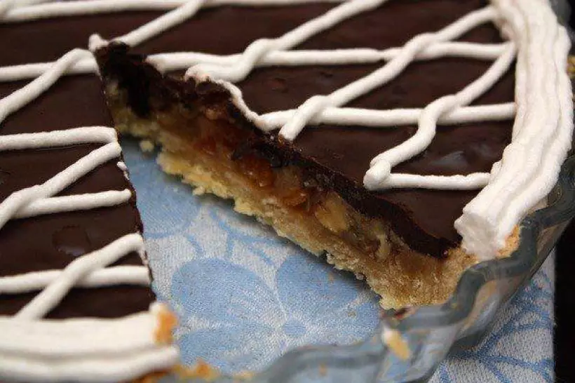 Готовим Десерты Торт с ириской и сухофруктами