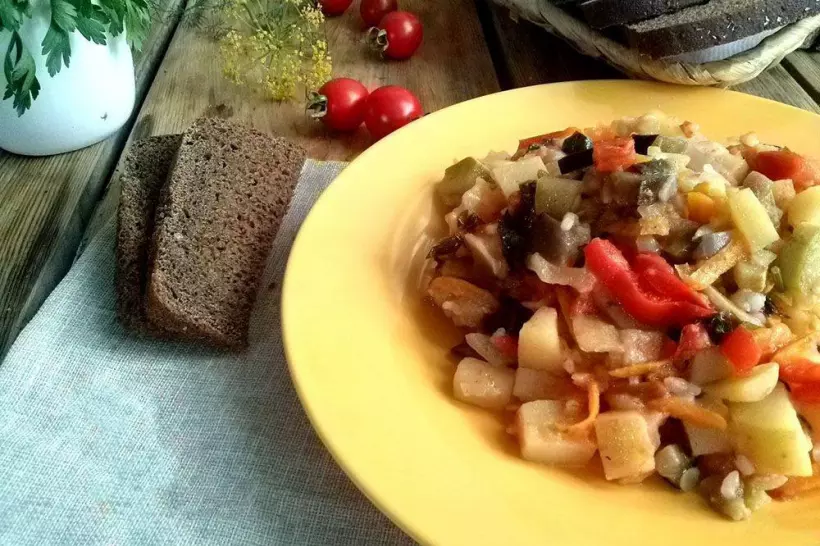 Готовим Вегетарианские Овощное рагу с баклажанами и кабачками